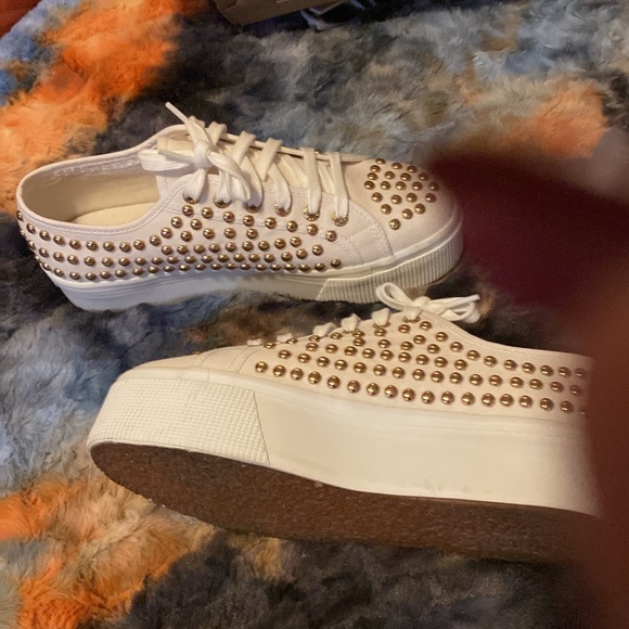 🌼Spring Sale🌼 Superga White Gold Stud Platform CanvasSneakers NIB NWOT Size9.5 - Picture 6 of 16